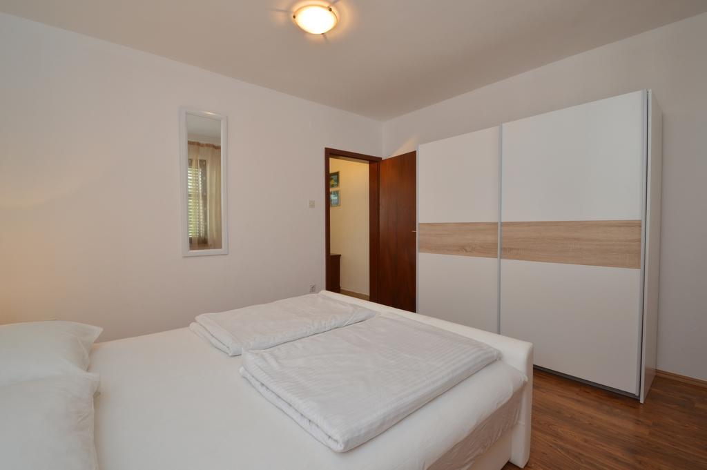 Apartment Vita Mali Lošinj Extérieur photo