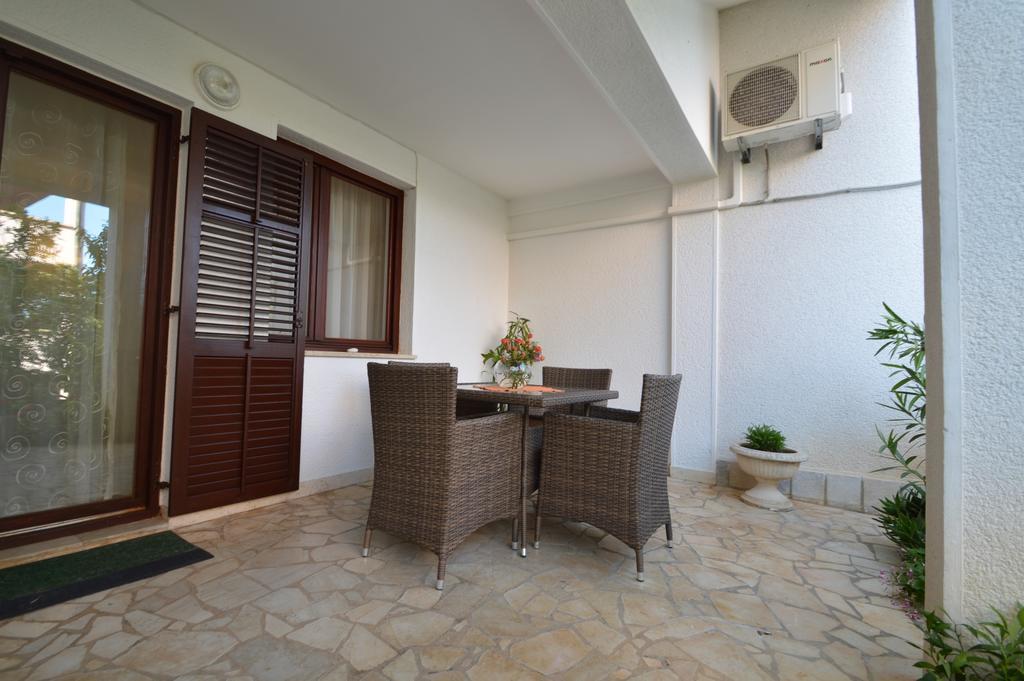 Apartment Vita Mali Lošinj Extérieur photo
