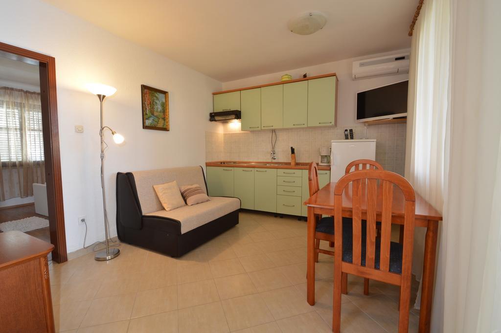 Apartment Vita Mali Lošinj Extérieur photo